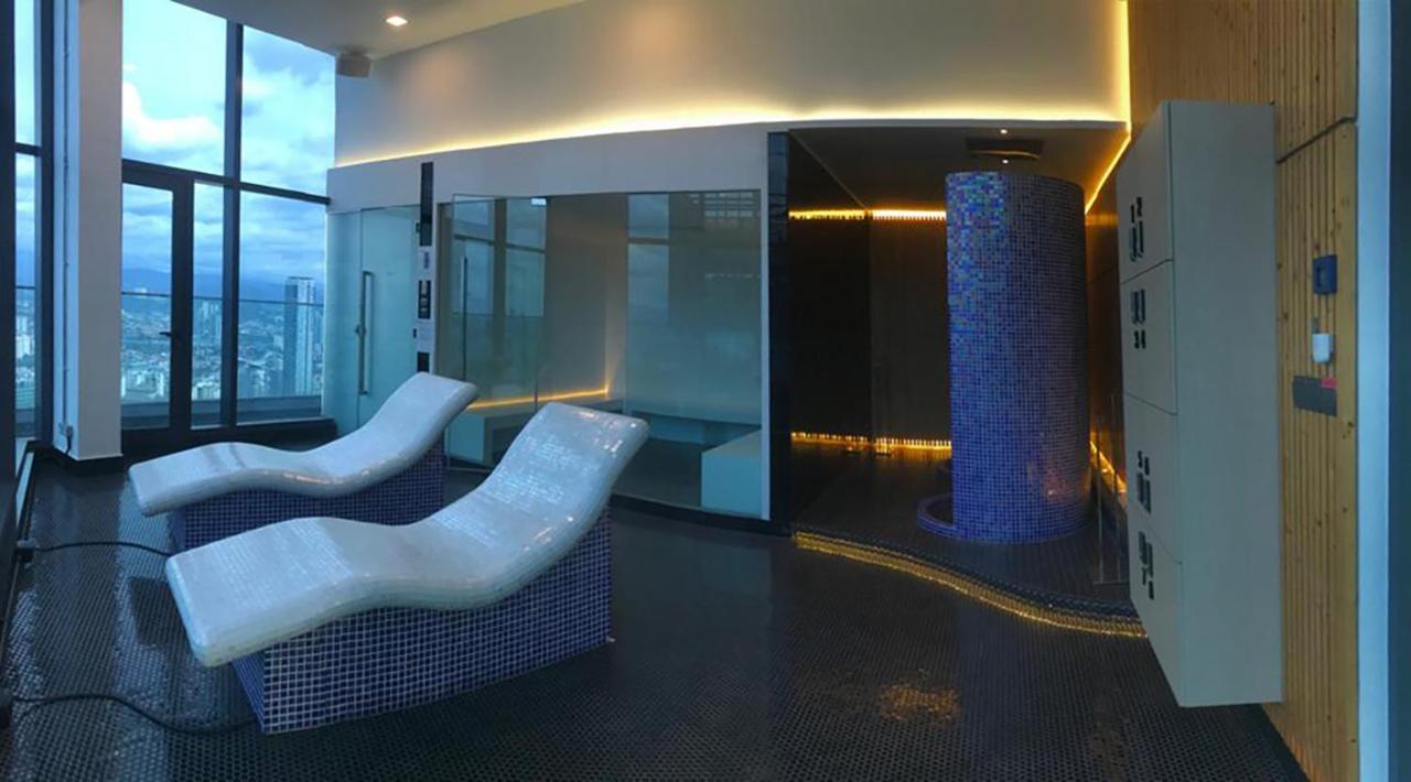 Star Luxury Suites Klcc Куала Лумпур Екстериор снимка