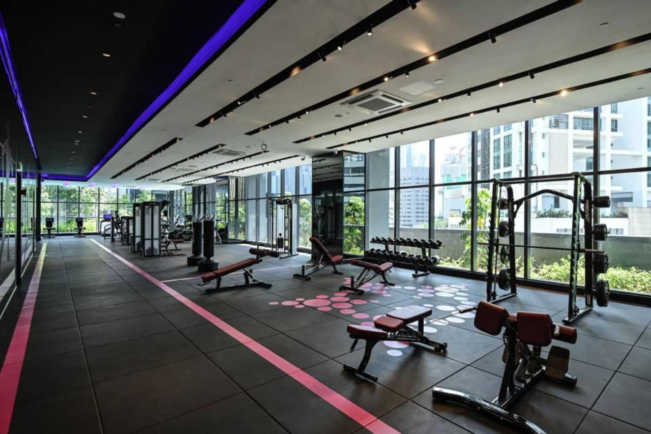 Star Luxury Suites Klcc Куала Лумпур Екстериор снимка