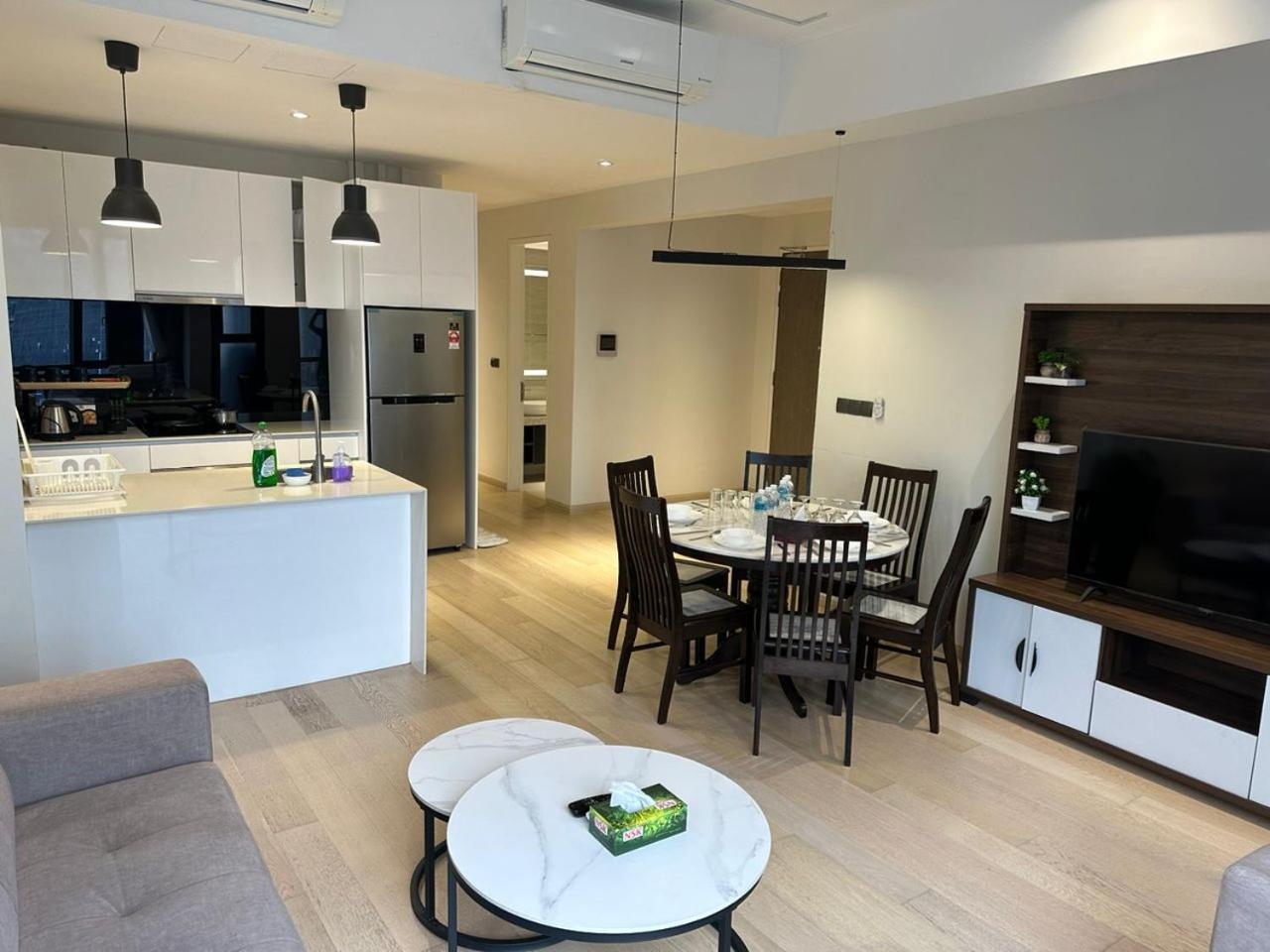 Star Luxury Suites Klcc Куала Лумпур Екстериор снимка