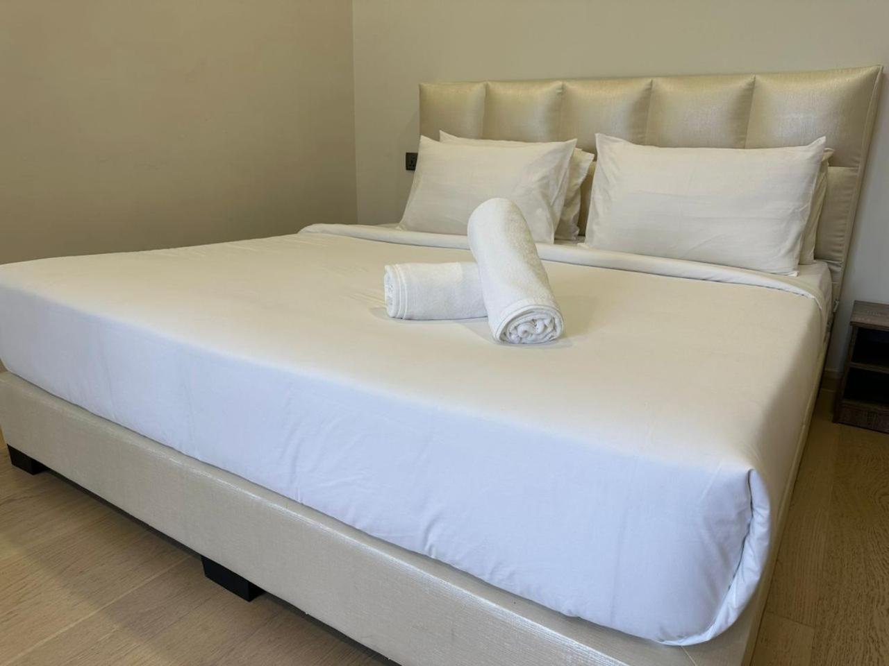 Star Luxury Suites Klcc Куала Лумпур Екстериор снимка